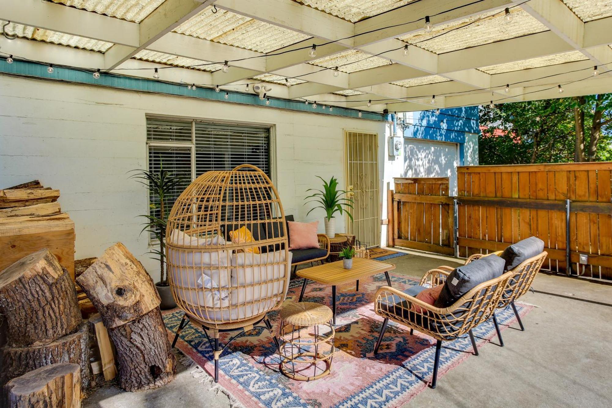 Updated Tacoma Home With Fire Pit! Bagian luar foto